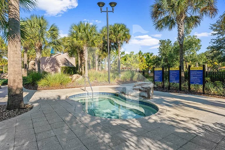 Vacation Home Near Disney, 4 bedrooms