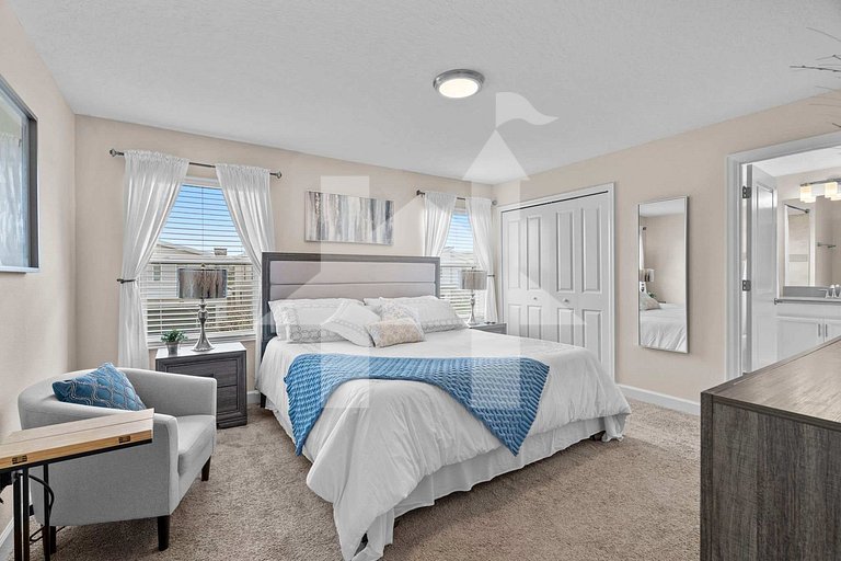 Vacation Home Near Disney, 4 bedrooms