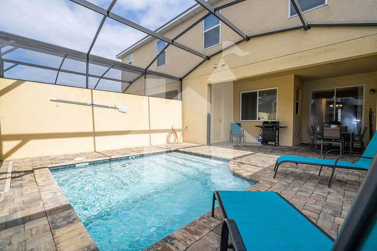 Vacation Home Near Disney, 4 bedrooms