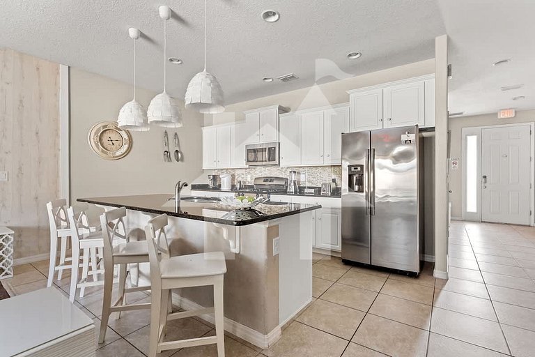 Vacation Home Near Disney, 4 bedrooms