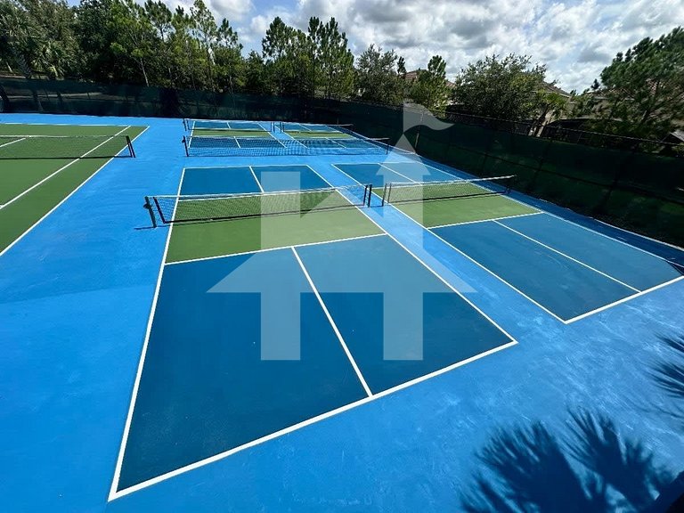 Vacation Home Near Disney, 4 bedrooms