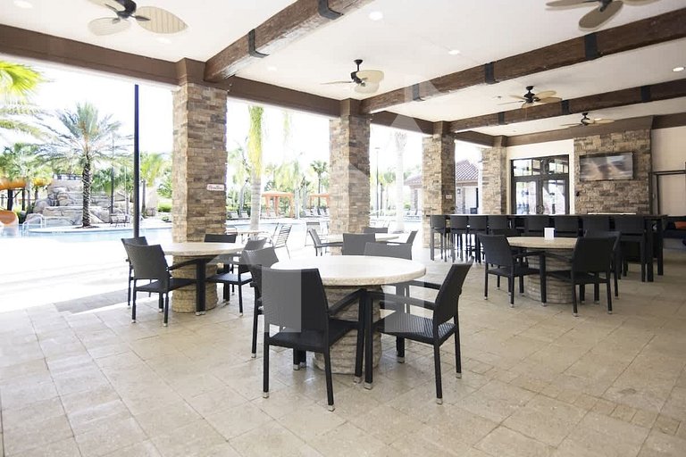 Vacation Home Near Disney, 4 bedrooms