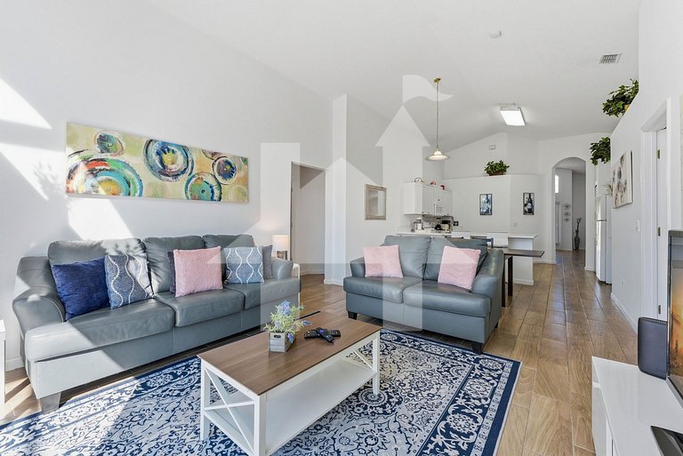 Vacation Home Near Disney, 4 bedrooms