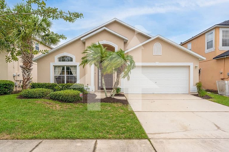 Vacation Home Near Disney, 4 bedrooms