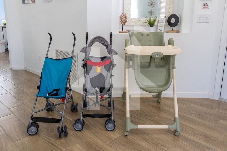 Vacation Home Near Disney, 4 bedrooms