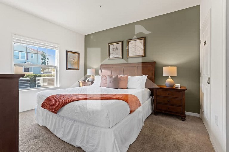 Vacation Home Near Disney, 4 bedrooms