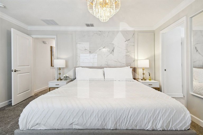 Vacation Home Near Disney, 4 bedrooms