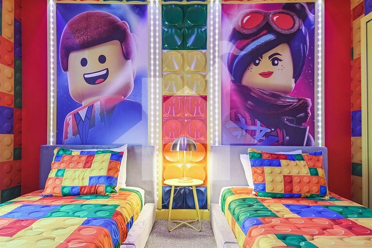 Vacation Home Near Disney, 4 bedrooms