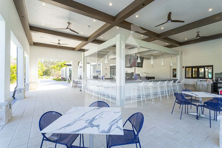 Vacation Home Near Disney, 4 bedrooms