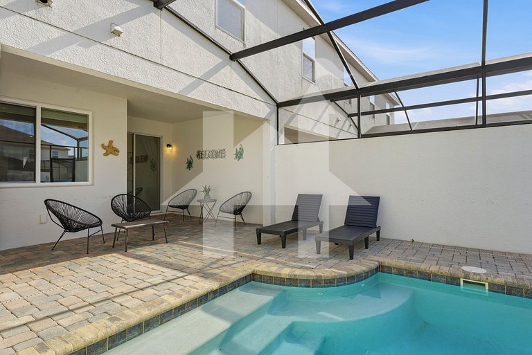 Vacation Home Near Disney, 4 bedrooms