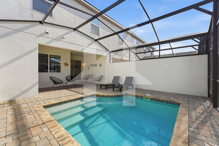 Vacation Home Near Disney, 4 bedrooms