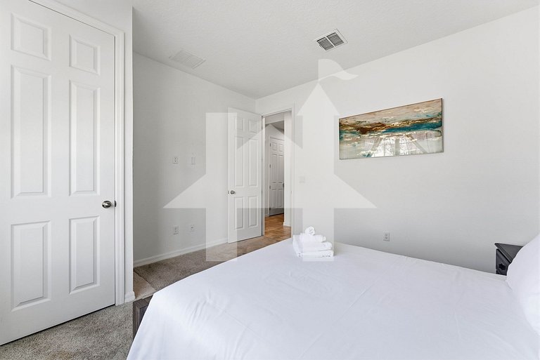 Vacation Home Near Disney, 4 bedrooms