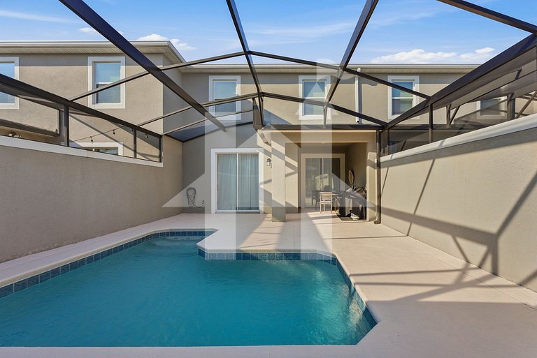 Vacation Home Near Disney, 4 bedrooms