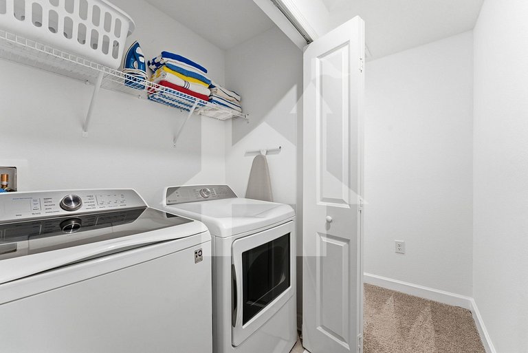 Vacation Home Near Disney, 4 bedrooms