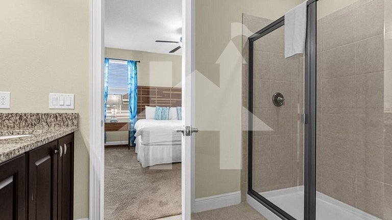 Vacation Home Near Disney, 7 bedrooms