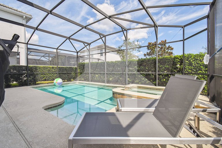 Vacation Home Near Disney, 6 bedrooms