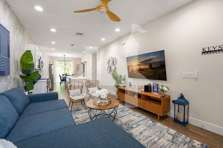 Vacation Home Near Disney, 4 bedrooms