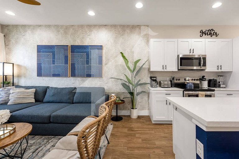 Vacation Home Near Disney, 4 bedrooms