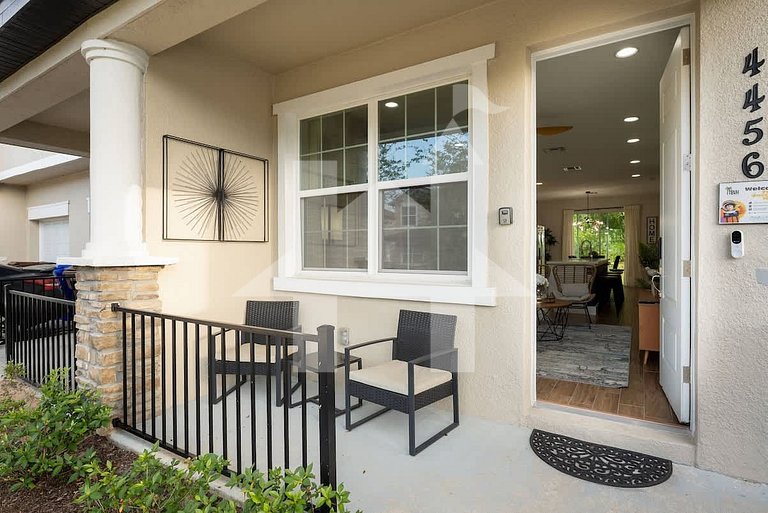 Vacation Home Near Disney, 4 bedrooms