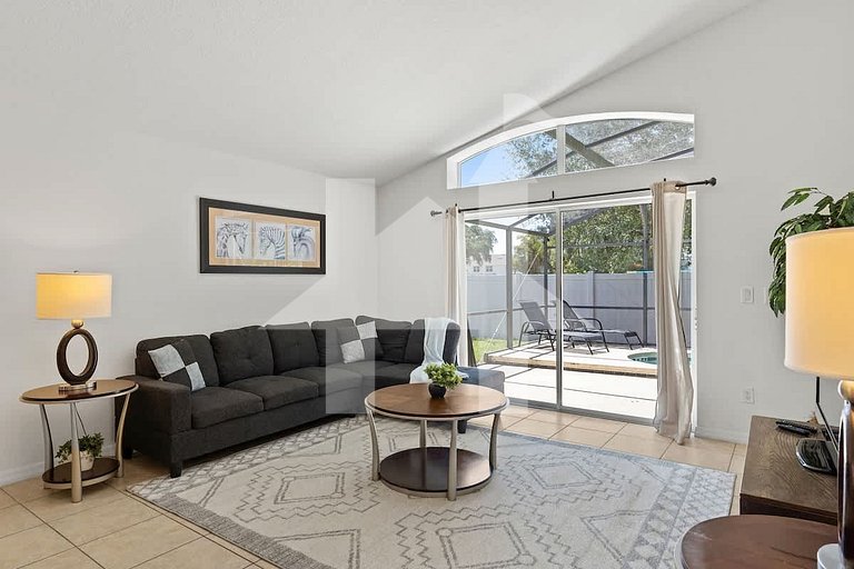 Vacation Home Near Disney, 4 bedrooms