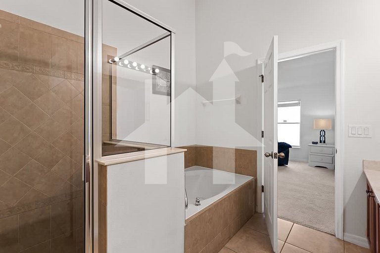 Vacation Home Near Disney, 4 bedrooms