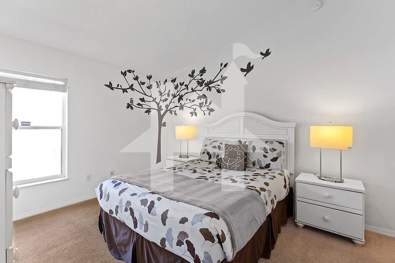 Vacation Home Near Disney, 4 bedrooms