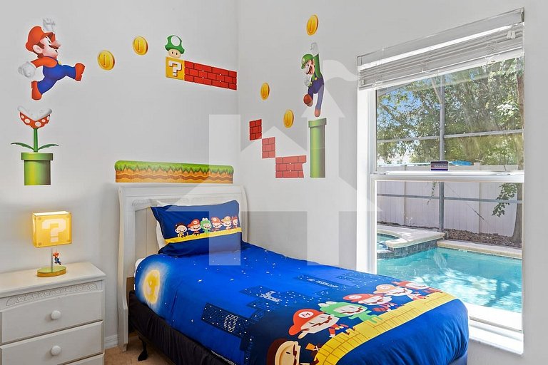 Vacation Home Near Disney, 4 bedrooms