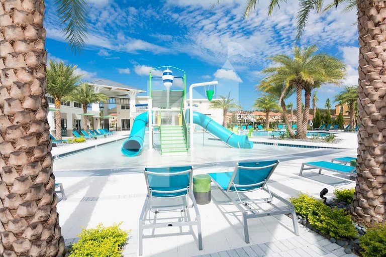 Vacation Home Near Disney, 4 bedrooms