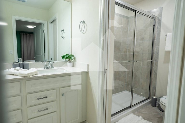 Vacation Home Near Disney, 7 bedrooms