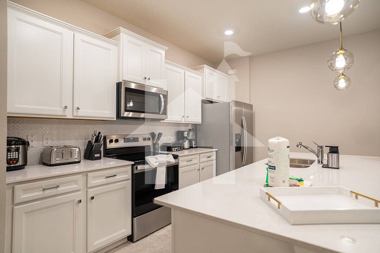 Vacation Home Near Disney, 7 bedrooms