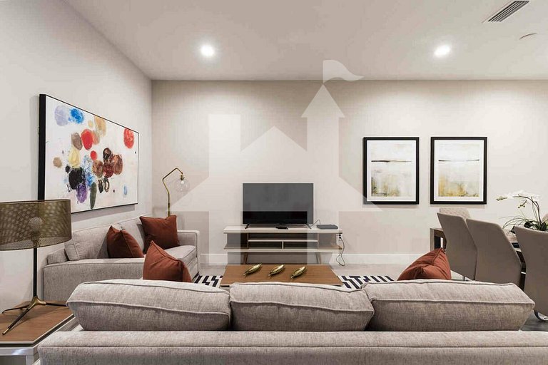 Vacation Home Near Disney, 4 bedrooms