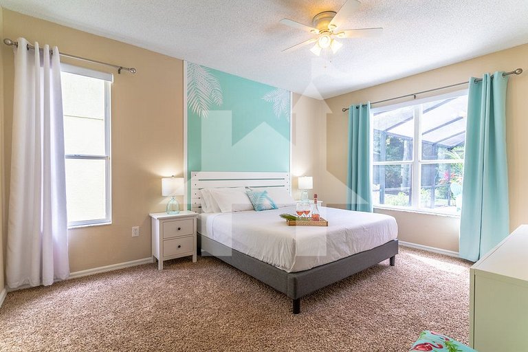 Vacation Home Near Disney, 7 bedrooms