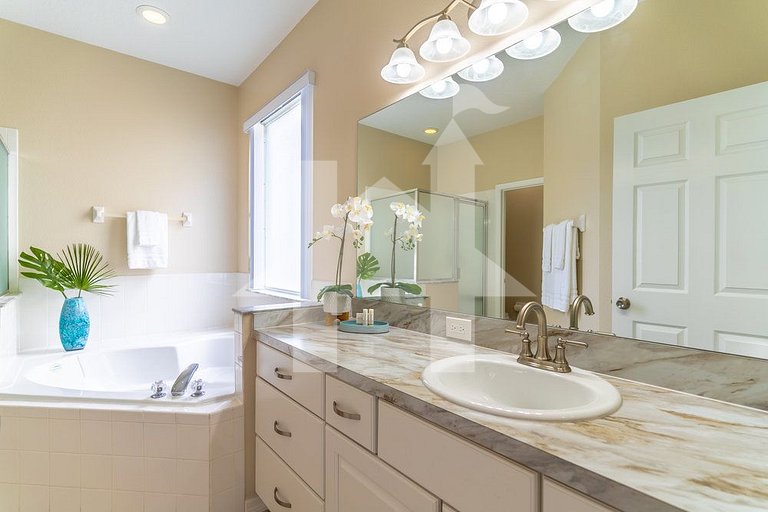 Vacation Home Near Disney, 7 bedrooms