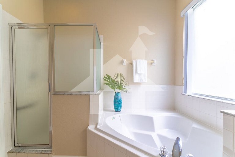 Vacation Home Near Disney, 7 bedrooms