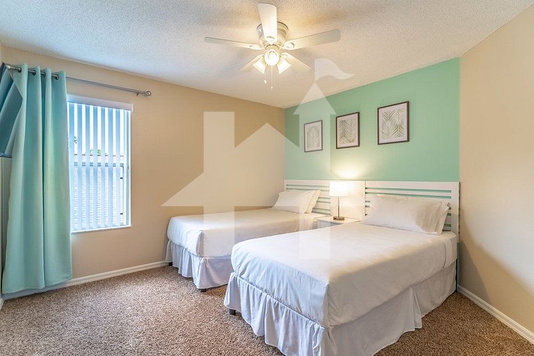 Vacation Home Near Disney, 7 bedrooms