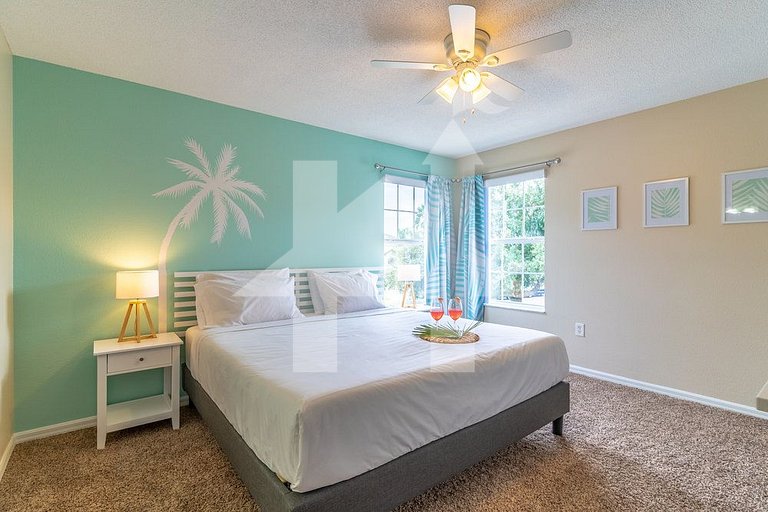 Vacation Home Near Disney, 7 bedrooms