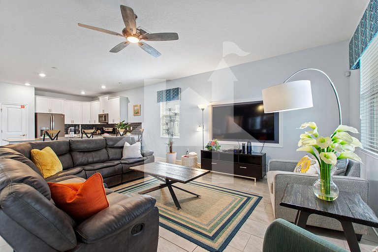 Vacation Home Near Disney, 7 bedrooms