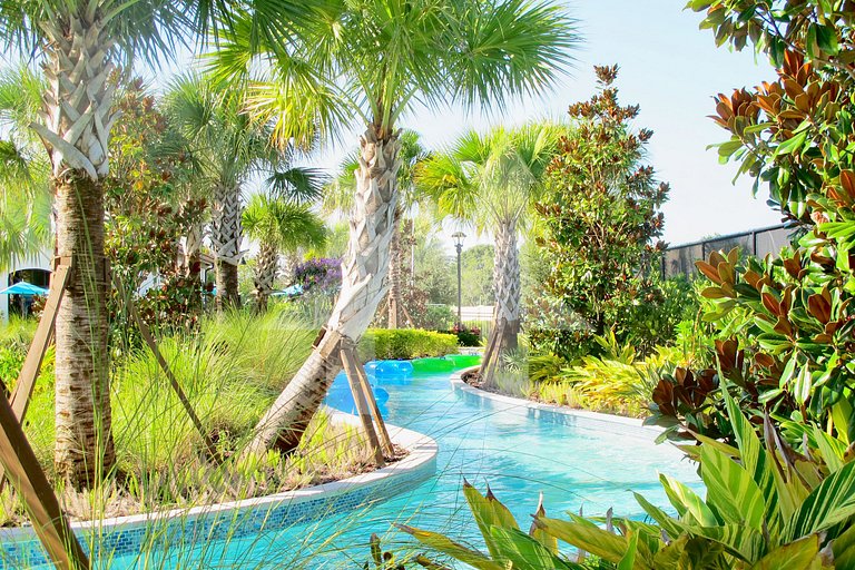 Vacation Home Near Disney, 6 bedrooms