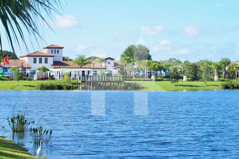 Vacation Home Near Disney, 6 bedrooms