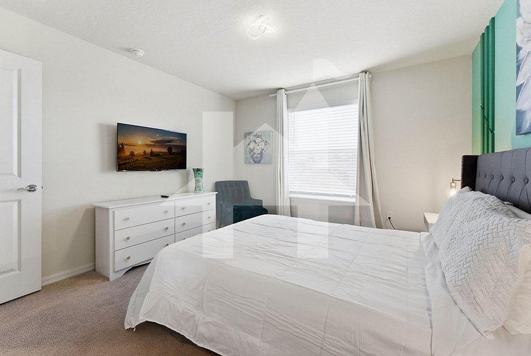 Vacation Home Near Disney, 6 bedrooms