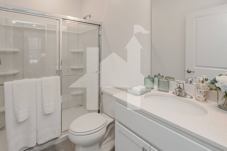 Vacation Home Near Disney, 6 bedrooms