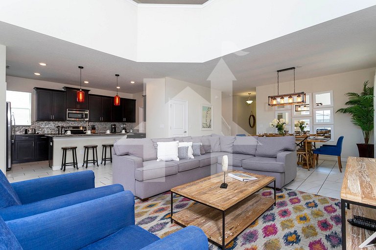 Vacation Home Near Disney, 5 bedrooms