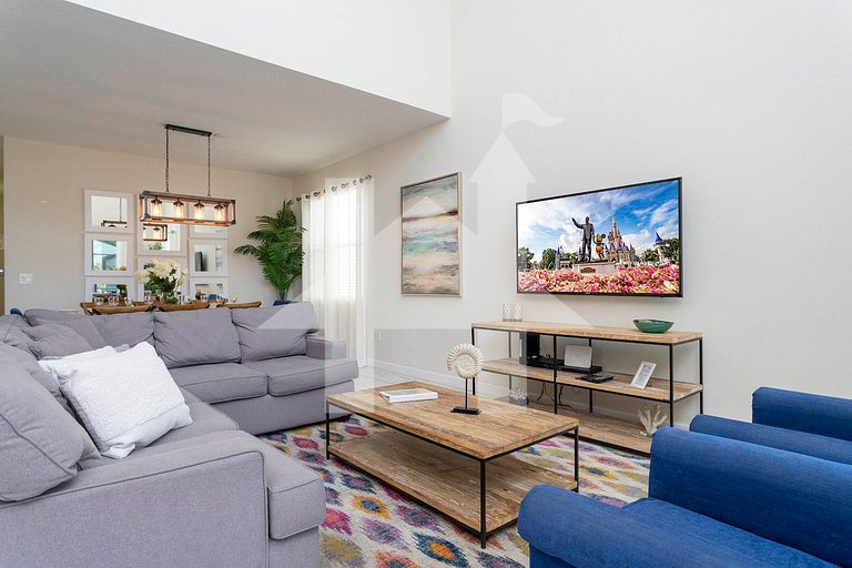 5BR w/ Spa Pool at Storey Lake