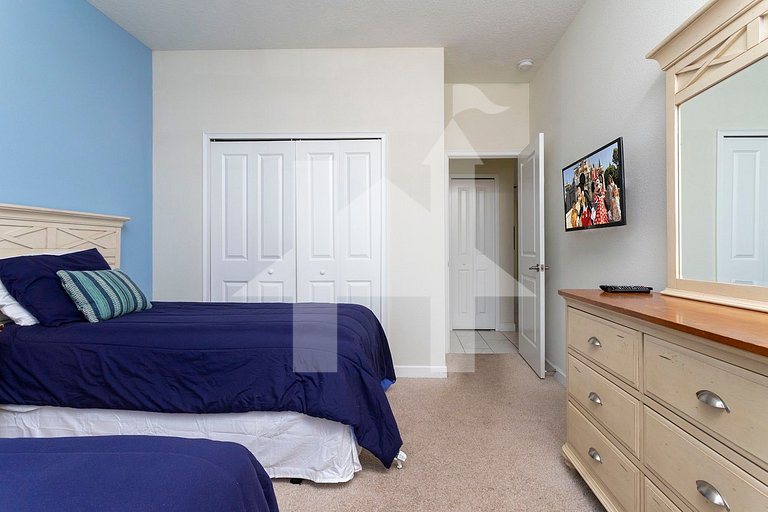 5BR w/ Spa Pool at Storey Lake