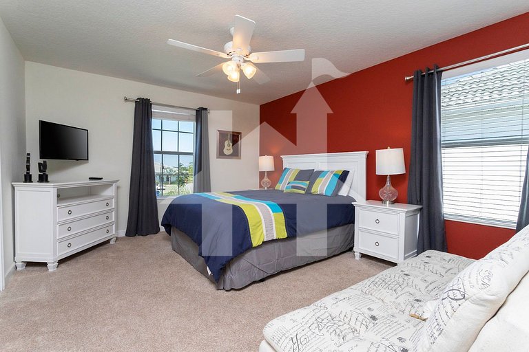 Vacation Home Near Disney, 5 bedrooms