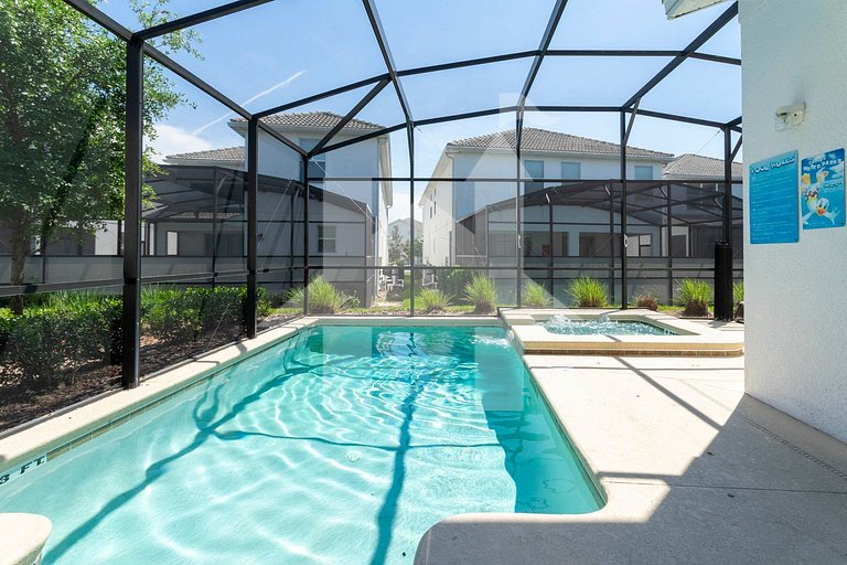 Vacation Home Near Disney, 5 bedrooms