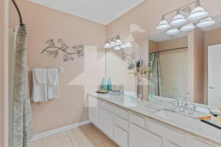 Vacation Home Near Disney, 3 bedrooms