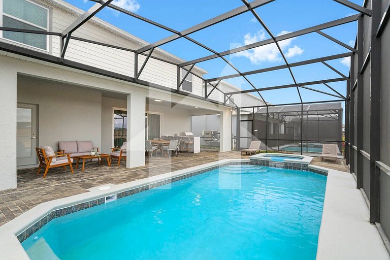 Vacation Home Near Disney, 8 bedrooms