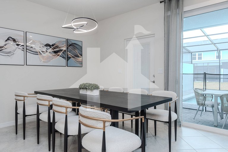 Vacation Home Near Disney, 5 bedrooms