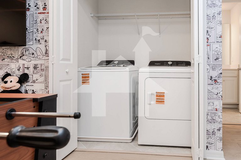 Vacation Home Near Disney, 5 bedrooms